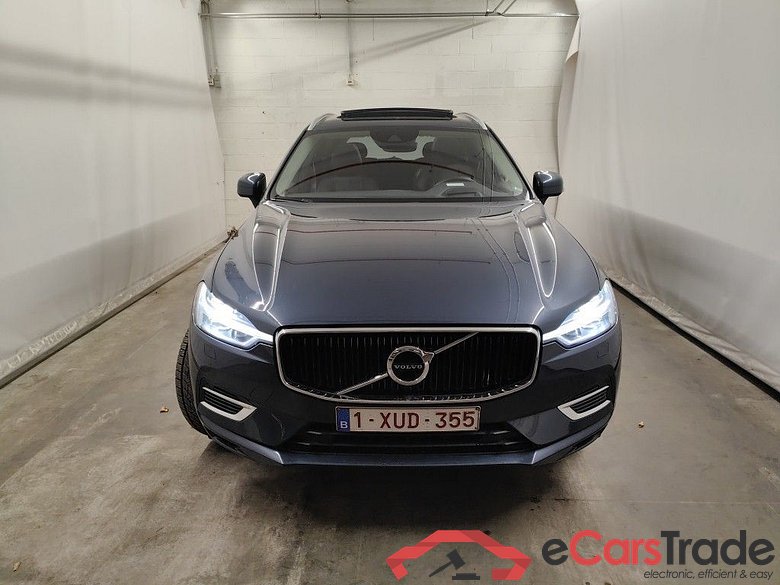 Volvo XC60 T8 e4x4 Geartronic Momentum Pro 5d
