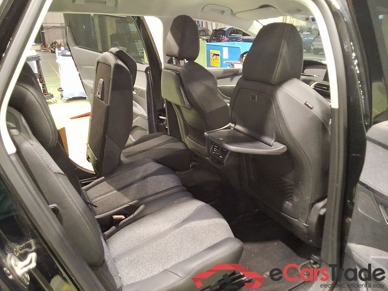 PEUGEOT 5008 - 2020 1.2 PureTech Allure #5