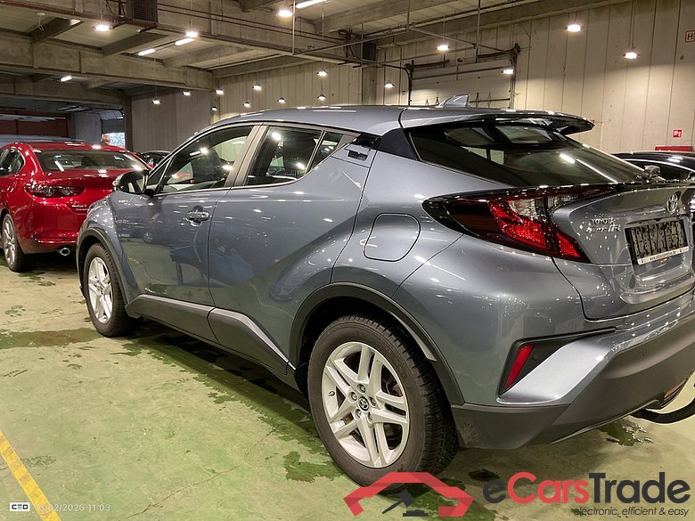 TOYOTA C-HR 1.8 VVT I-HYBRID C-ENTER AUTO #3