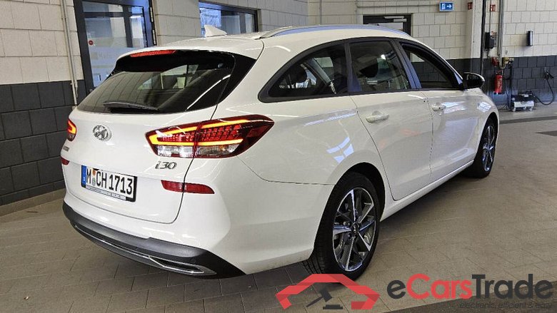 Hyundai i30 cw (PD)(01.2017->) DE - Kb5 1.5 T-GDI Mild-Hybrid EU6d, Trend Mild-Hybrid (EURO 6d)(OPF), (Facelift #3