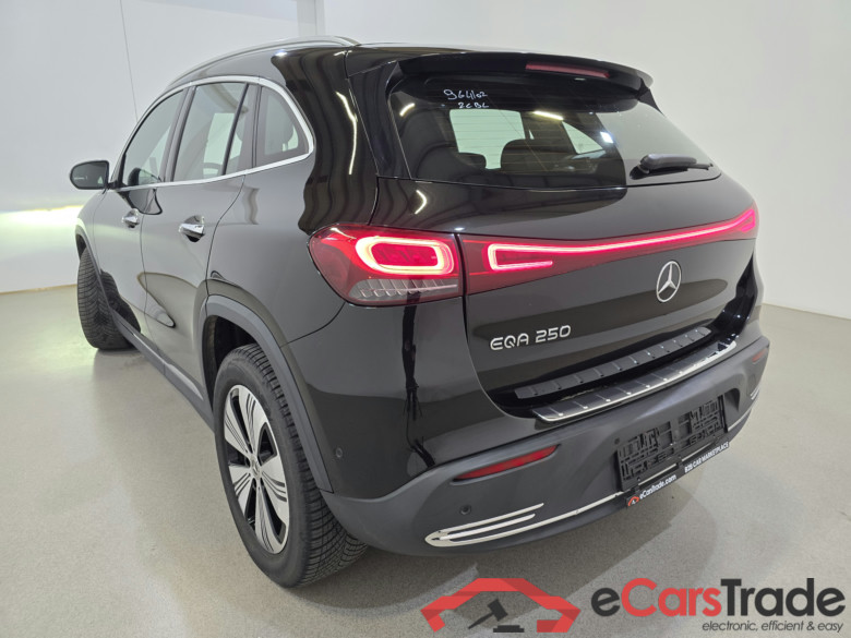 Mercedes EQA 250 67KWH Luxury Aut. LED-Xenon Widescreen Burmester Ambient Navi Sport-Leather KeylessGo Camera 360 Klima PDC ... #6