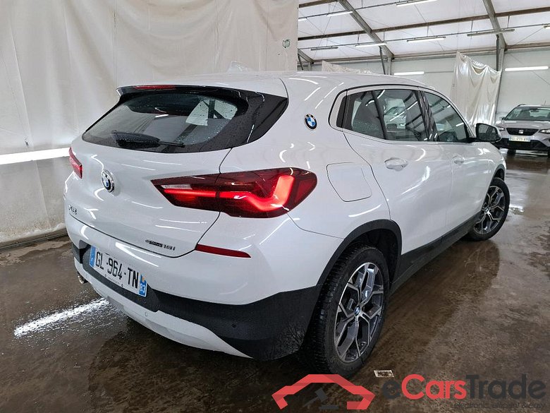 Série X2 sDrive 18i Lounge 1.5 135CV BVA7 E6d #3