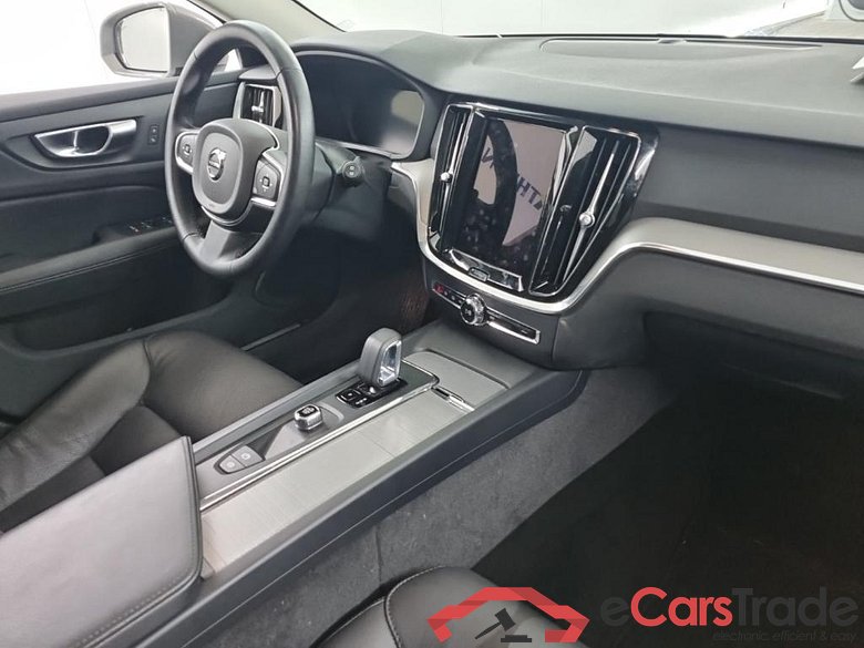 VOLVO V60 B3 Automaat Essential Edition 5D 120kW #6