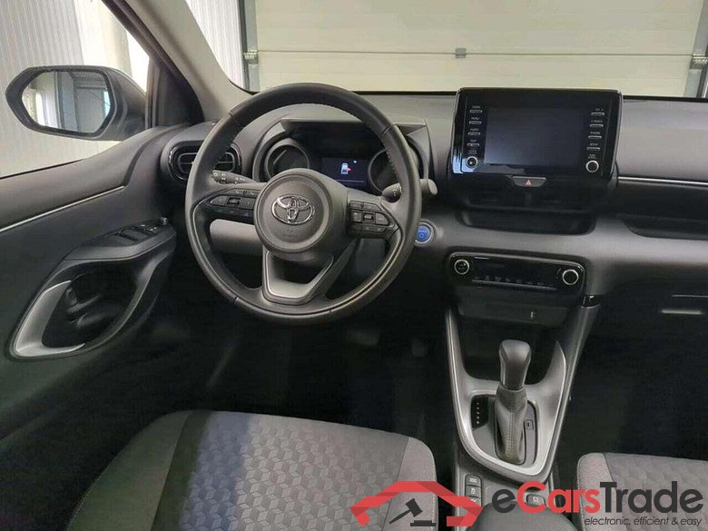 TOYOTA Yaris 1.5 Hyb. Bns Plus #3