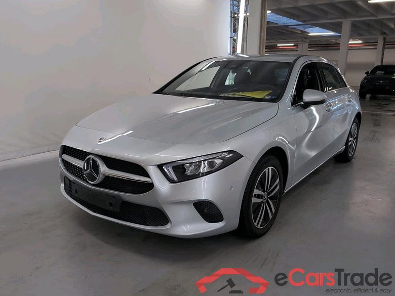 MERCEDES-BENZ A-CLASS 1.3 A 250 E DCT BUSINESS SOLUTION