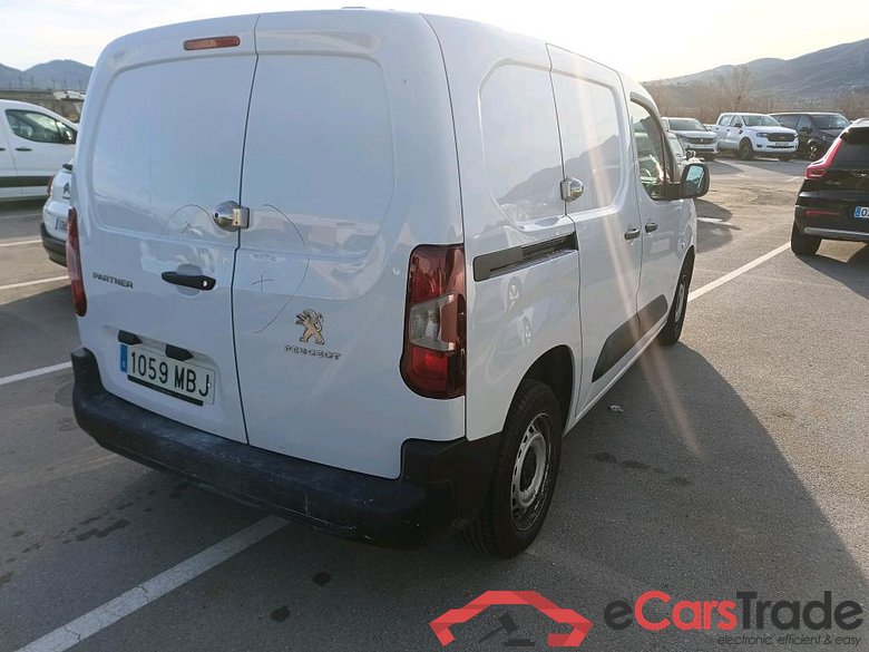 PEUGEOT Partner / 2018 / 3P / furgón derivado de turismo Pro Standard 600kg BlueHDi 73kW #2