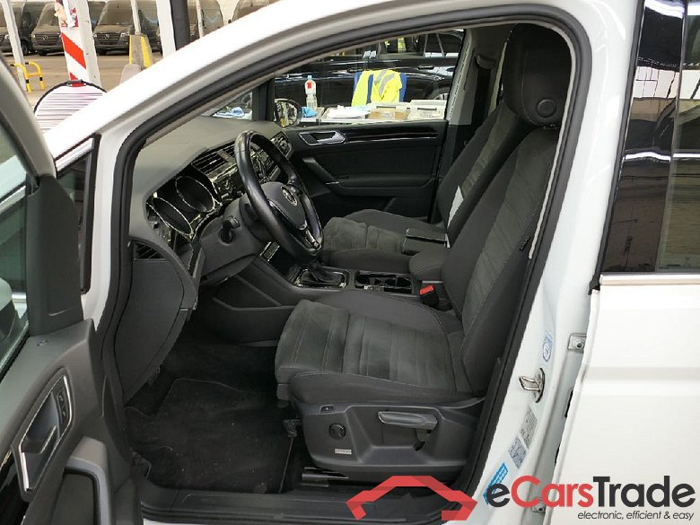 Touran Highline BMT/Start-Stopp 2.0 TDI 110KW AT7 E6d #4