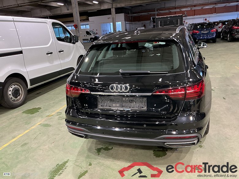 AUDI A4 2.0 30 TDI 100KW S TR ATTRACTION B.E. #5