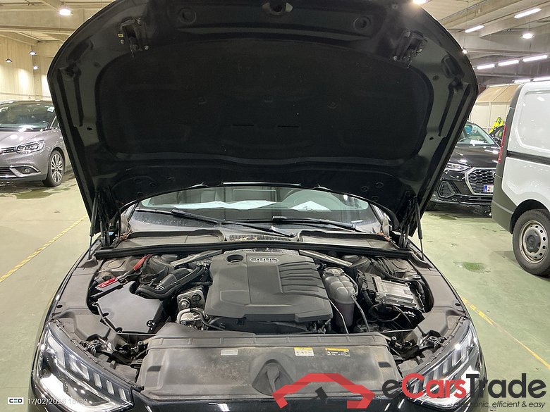 AUDI A4 2.0 30 TDI 100KW S TR ATTRACTION B.E. #6