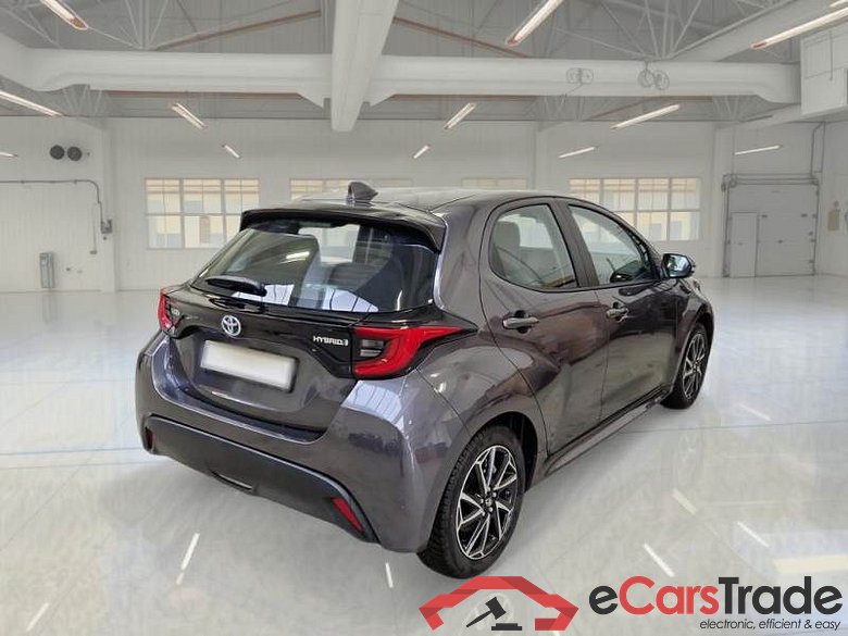 TOYOTA YARIS / 2020 / 5P / BERLINA HYBRID TREND MY22 #2