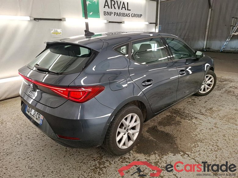 SEAT Leon / 2020 / 5P / Berline 1.0 TSI 110 S&S Style Business #3