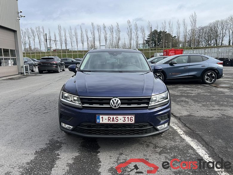 VOLKSWAGEN Tiguan 4 motion #4