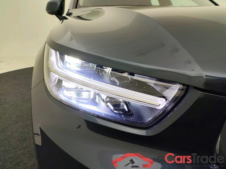 VOLVO XC40 132 kW #4