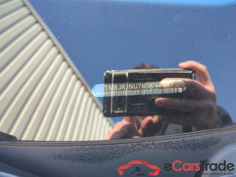 SKODA Karoq 110 kW #3