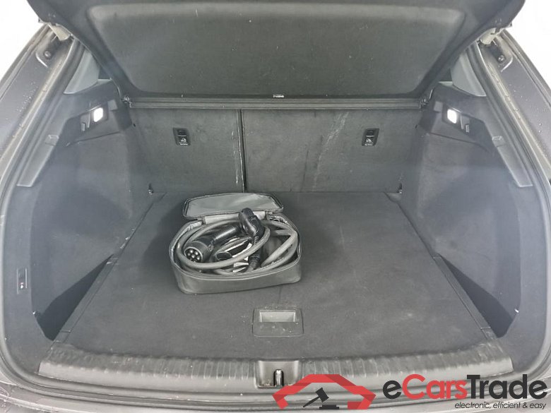 AUDI Q4 e-tron 40 e-tron Launch edition Advanced Plus 5D 150kW #5