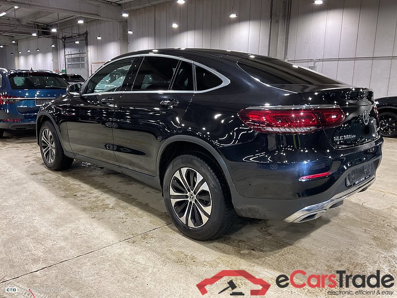 MERCEDES-BENZ GLC COUPE 2.0 GLC 300 DE 4MATIC BUS SOL AUTO #3