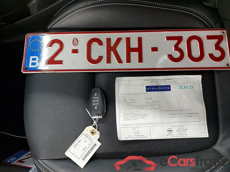 Opel Grandland 1.6 Turbo S/S Hybrid Business Edition 5d #4