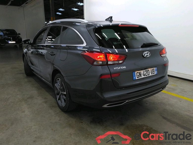 HYUNDAI i30 Sport Wagon / 2020 / 5P / Break 1.0 T-GDI 120 MHEV I-MT CREATIVE SW #2