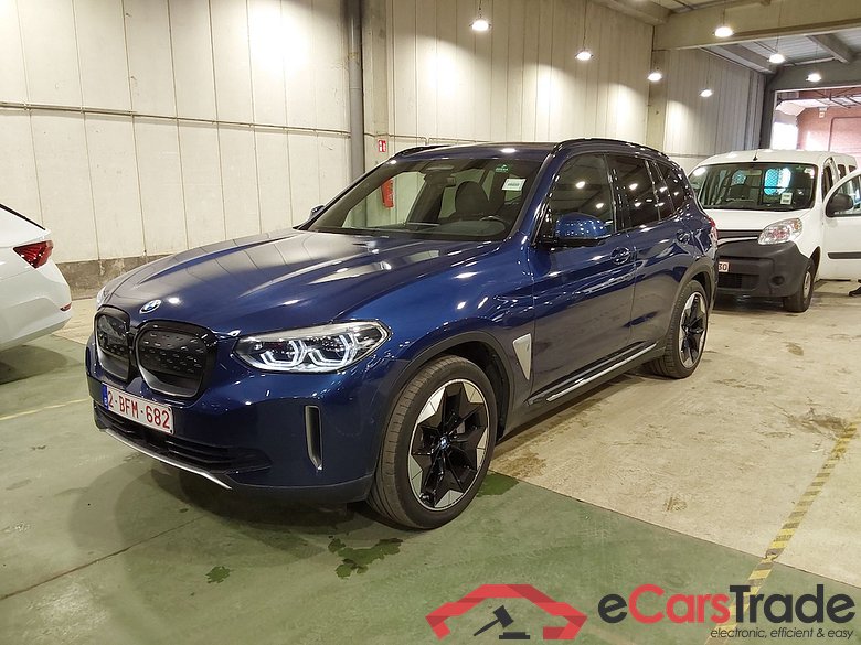 BMW IX3 80KWH AUTO