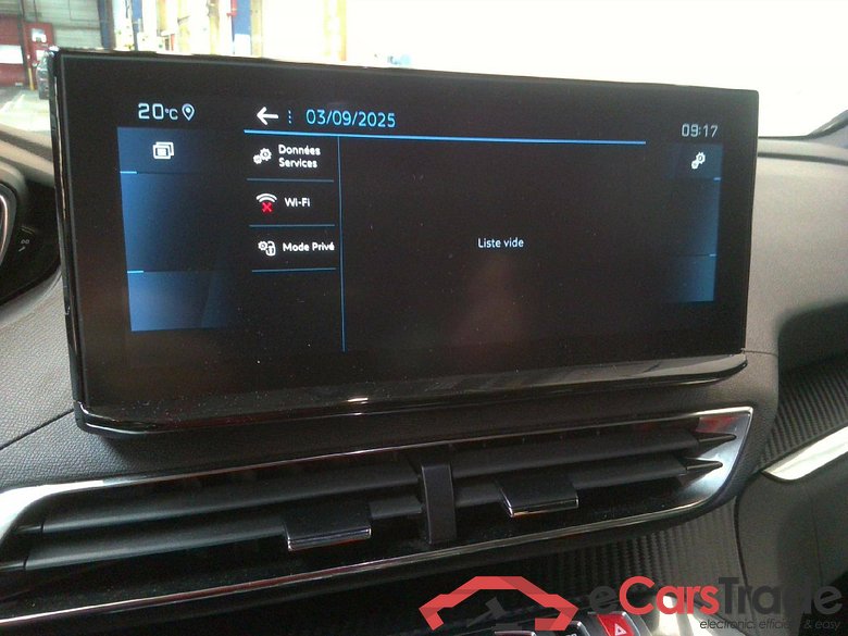 Peugeot 5008 Allure Pack Hybrid 136 (e-DCS6) #4