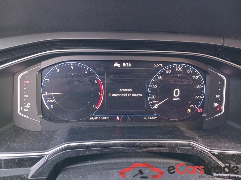 VOLKSWAGEN Polo / 2021 / 5P / berlina con portón R-Line 1.0 TSI 70kW (95CV) #4