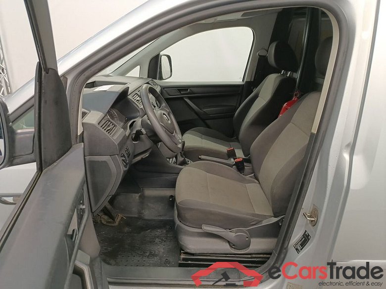 VOLKSWAGEN CADDY MAXI VAN DIESEL - 2015 2.0 CR TDi SCR  (EU6) 5d #3