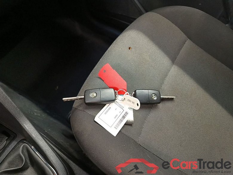 VOLKSWAGEN CADDY MAXI VAN DIESEL - 2015 2.0 CR TDi SCR  (EU6) 5d #6