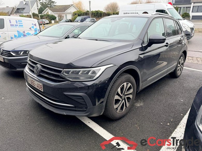 VOLKSWAGEN Tiguan Active 1.5 TSI ACT OPF 96 kW (130 ch) 6 vitesses manuel #1