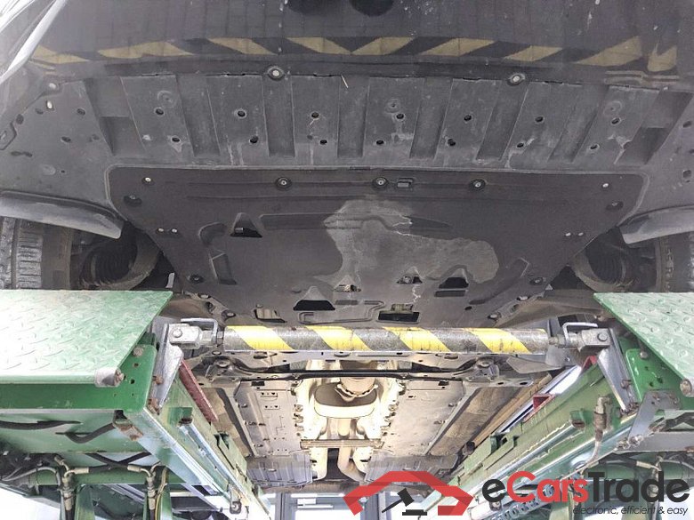 Volvo XC60 (03.2017->) DE - SUV5 B5 (Benzin) 2WD EU6d, Inscription Mild-Hybrid (EURO 6d), (Facelift) 20 #5