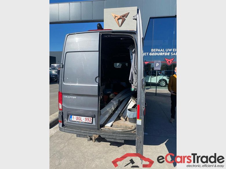 VOLKSWAGEN Crafter 35 Fourgon Mwb Dsl Crafter 2.0 CR TDi L3H2 #3