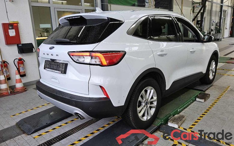 Ford Kuga (2020->) DE - SUV5 1.5 EcoBlue EU6d-T, Titanium Start/Stopp (EURO 6d-TEMP), 2020 - 2020 #3