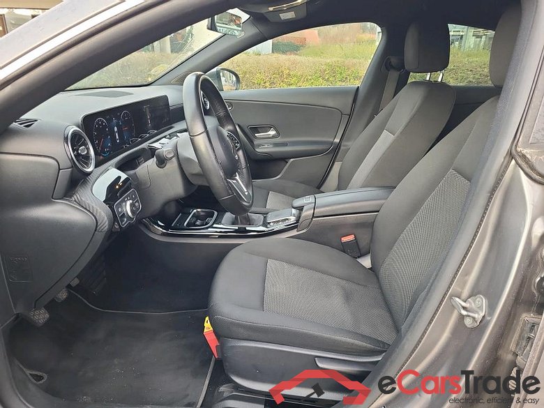 MERCEDES-BENZ CLASS CLA  COUPE DIESEL (C118) CLA 180 d Business Solution #5