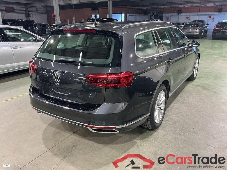 VOLKSWAGEN PASSAT VARIANT GTE - 2020 1.4 TSI PHEV GTE Business DSG #4