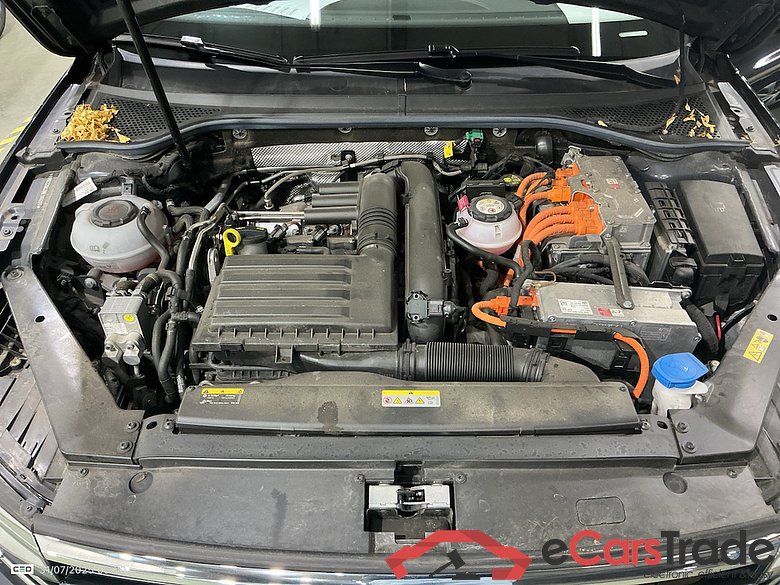 VOLKSWAGEN PASSAT VARIANT GTE - 2020 1.4 TSI PHEV GTE Business DSG #6