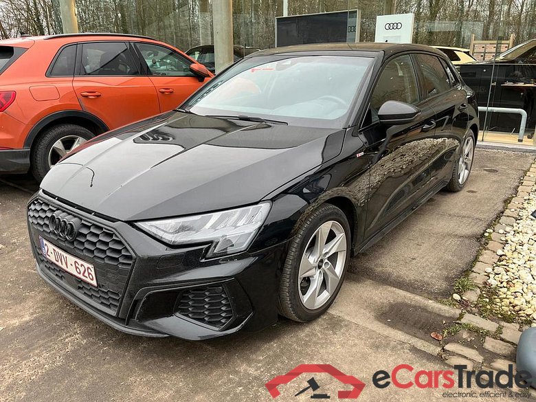 AUDI A3 Sportback Audi A3 Sportback S line 30 TFSI  81(110) kW(ch) S tronic #1