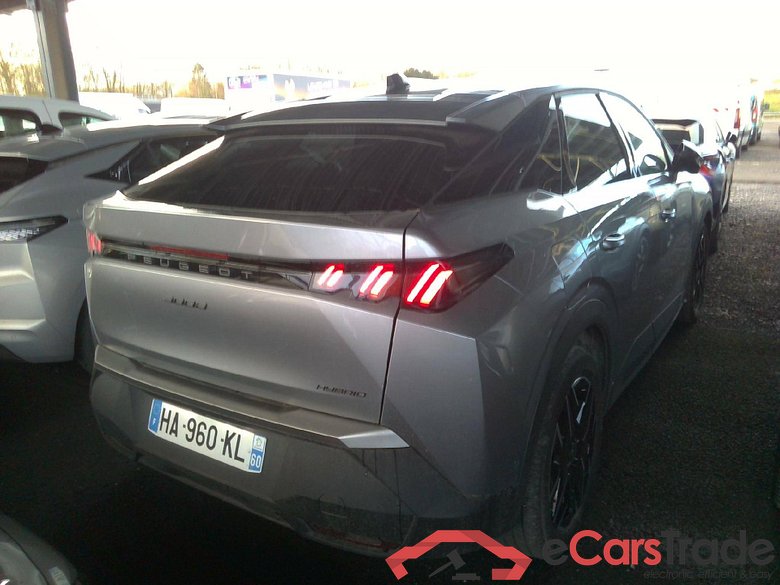 Peugeot 3008 Allure Hybrid 136 e-DCS6 (1.2L) #2