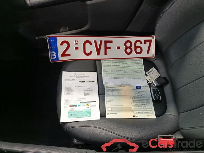 Mercedes-Benz GLB GLB 200 d Business Line 5d #4