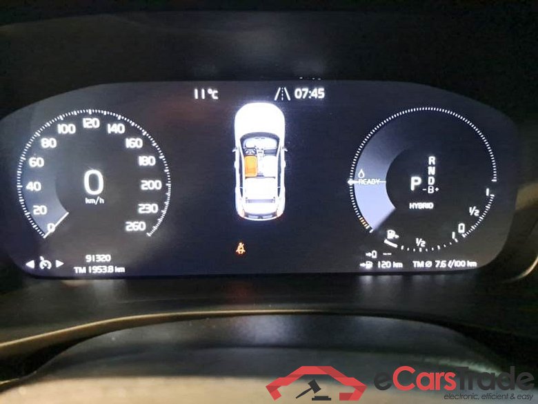 VOLVO XC40 / 2017 / 5P / SUV T5 PLUG-IN HYBRID AUTO RECH INSCRIP EXPR #4