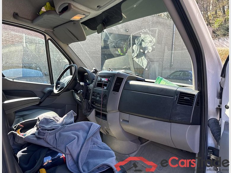 VOLKSWAGEN Crafter 35 Fourgon Mwb Hr Crafter 2.0 CR TDi #6