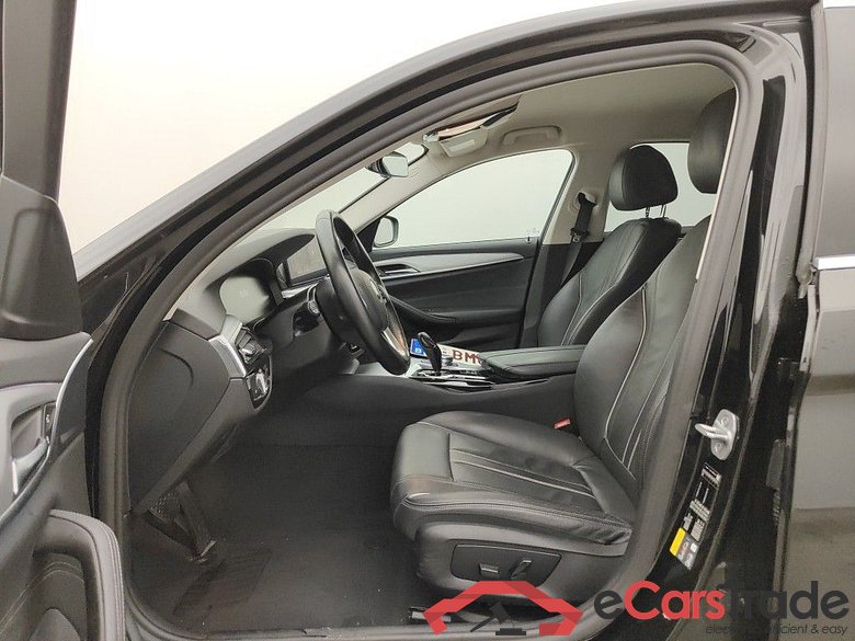 BMW 5 Reeks Berline 520e 150kW 4d #3