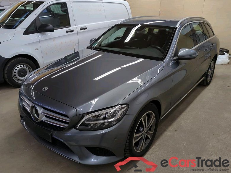 MERCEDES-BENZ C-Klasse C 220 d T 9G-TRONIC Avantgarde 5d 143kW