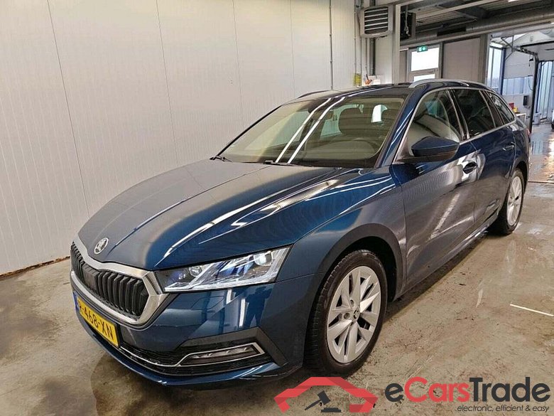 SKODA Octavia Combi 1.5 e-TSI Business Edition Plu #1