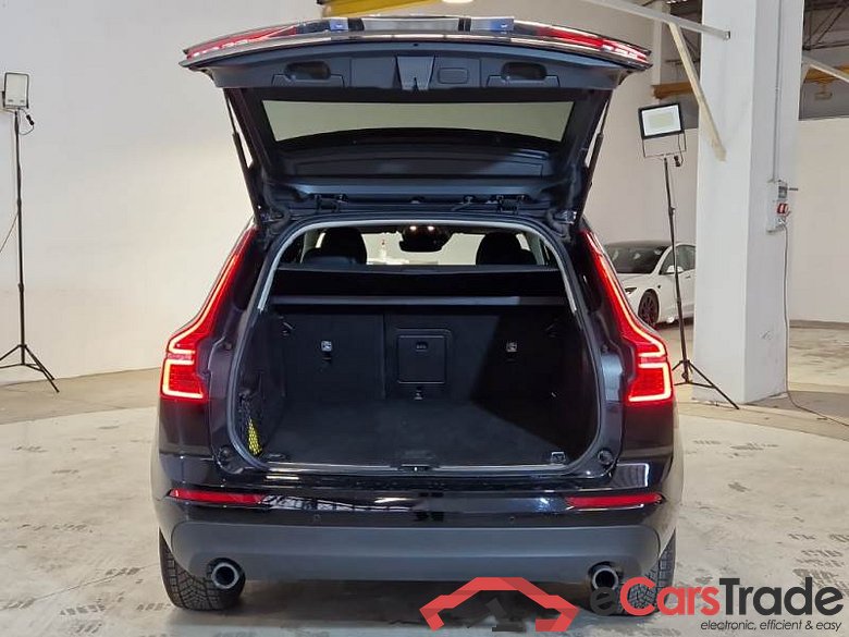 VOLVO XC60 / 2017 / 5P / SUV B4 D AWD AUTOMATICO MOMENTUM #5