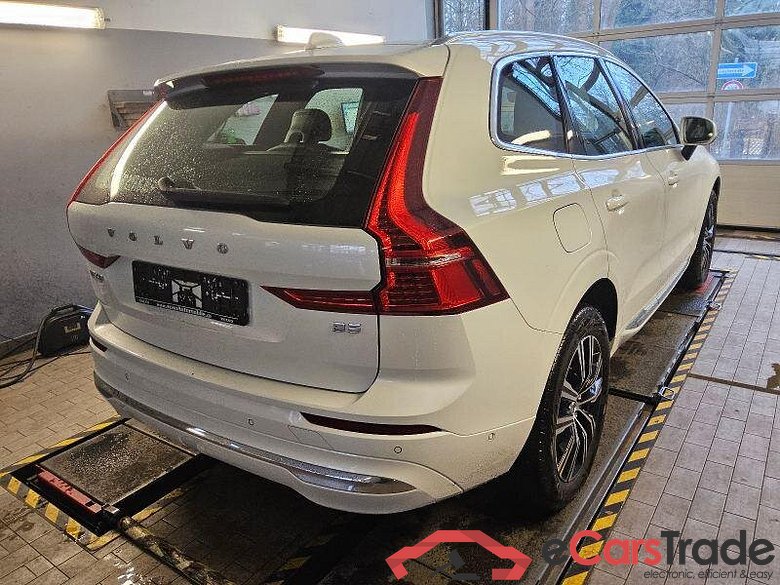 Volvo XC60 (03.2017->) DE - SUV5 B5 (Benzin) 2WD EU6d, Inscription Mild-Hybrid (EURO 6d), (Facelift) 20 #3