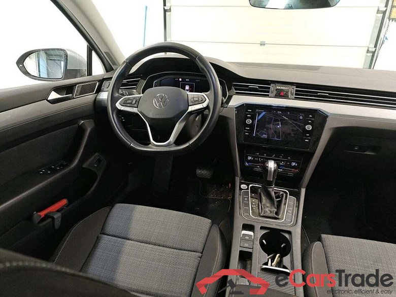 VOLKSWAGEN PASSAT 1.5 TSI Business #3