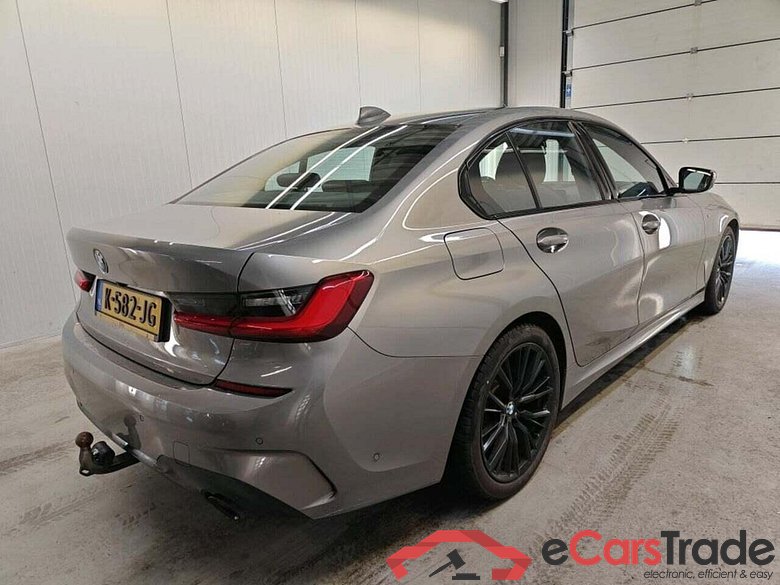 BMW 3-serie 320i High Exe. Ed. #2