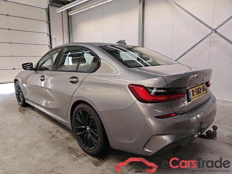 BMW 3-serie 320i High Exe. Ed. #5