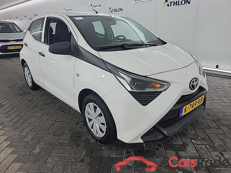TOYOTA Aygo 1.0 VVT-i x-fun #2