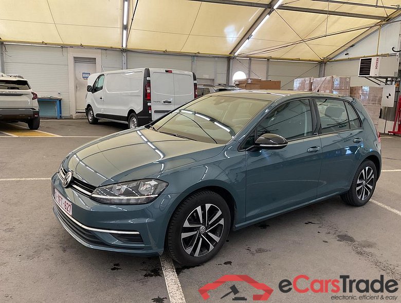 VOLKSWAGEN Golf VII Golf IQ.Drive 1.0 TSI 85 kW (115 ch) 7 vitesses DSG #1