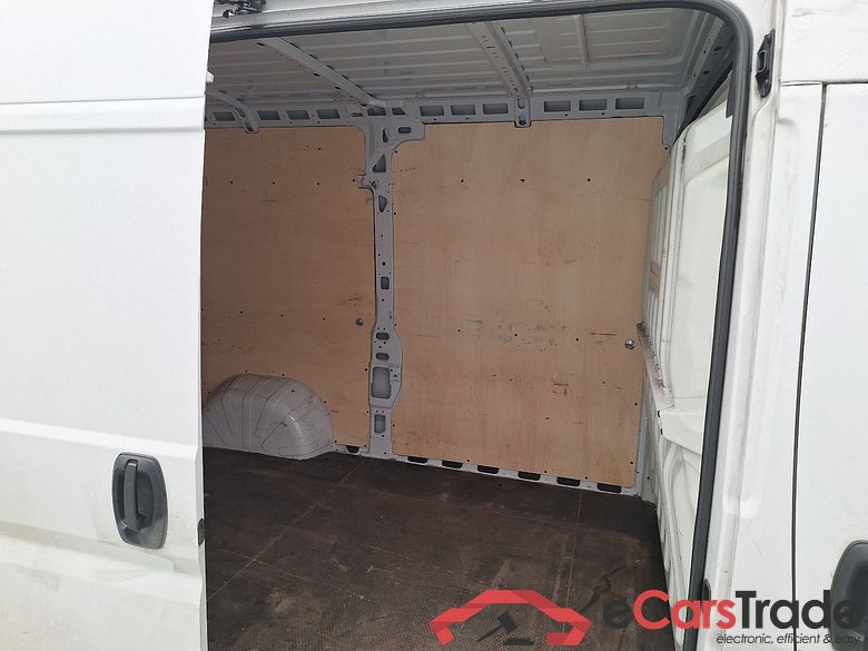 Peugeot, _Boxer '14, Peugeot Boxer 2.2 BlueHDi S&S 140 Premium 335 L2H2 #4